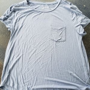 Aeropostal Women's Large, Soft T-shirt